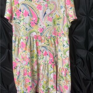 Crown & Ivy Multicolor Paisley Top